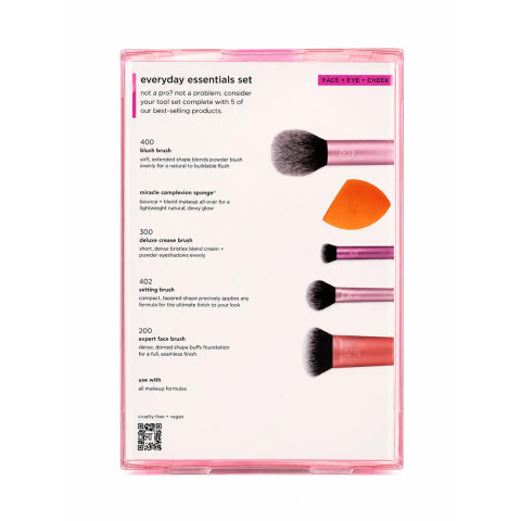 Набір пензлів для макіяжу Real Techniques Everyday Essentials Set   4 професійні пензлі та спонж Miracle Complexion для обличчя, очей і румян